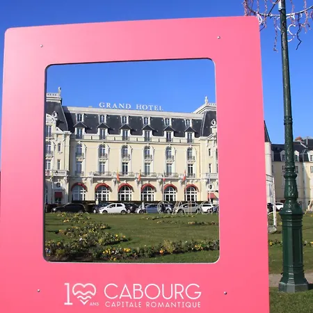 Lejlighed 200m De La Piscine Wifi T3 38 M2 6 Pers 2 Ascenseur Cabourg