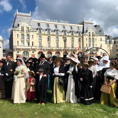 Apartament 200m De La Piscine Wifi T3 38 M2 6 Pers 2 Ascenseur *