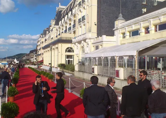 200m De La Piscine Wifi T3 38 M2 6 Pers 2 Ascenseur Appartement Cabourg