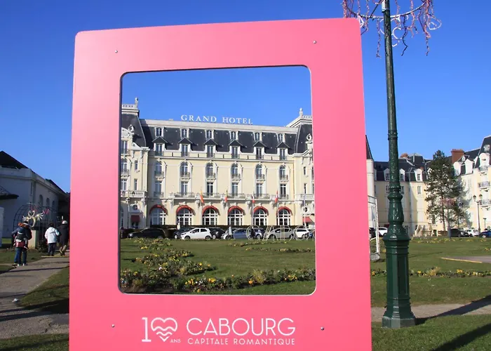 Appartement 200m De La Piscine Wifi T3 38 M2 6 Pers 2 Ascenseur Cabourg